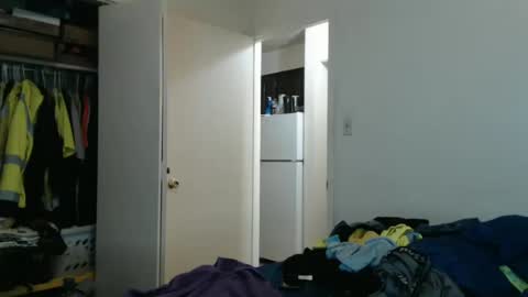 Snapshot of veryveryhairmanindenver chatting on 10-12-25, 11:59 hairy man online show from 10-12-25, 11:59