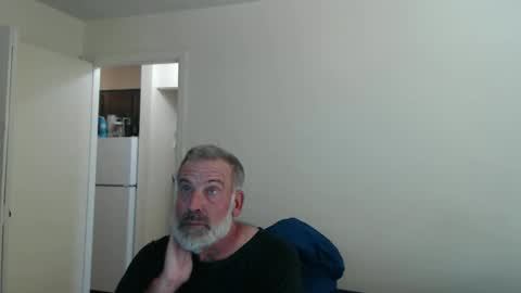 Snapshot of veryveryhairmanindenver chatting on 10-25-25, 08:58 hairy man online show from 10-25-25, 08:58