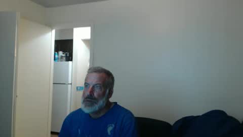 Snapshot of veryveryhairmanindenver chatting on 11-06-25, 12:55 hairy man online show from 11-06-25, 12:55