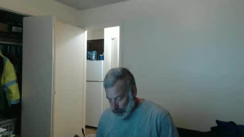 Snapshot of veryveryhairmanindenver chatting on 01-08-26, 01:19 hairy man online show from 01-08-26, 01:19