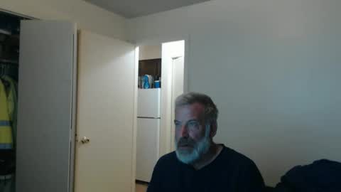 Snapshot of veryveryhairmanindenver chatting on 02-26-26, 01:04 hairy man online show from 02-26-26, 01:04