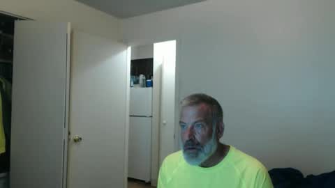 Snapshot of veryveryhairmanindenver chatting on 03-03-26, 01:56 hairy man online show from 03-03-26, 01:56