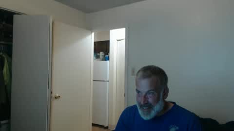 Snapshot of veryveryhairmanindenver chatting on 03-04-26, 12:49 hairy man online show from 03-04-26, 12:49