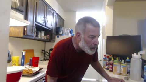 hairy man online show from 04-04-26, 11:02