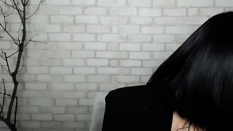 Snapshot of veryveryshygirl chatting on 12-12-24, 08:25 Ana online show from 12-12-24, 08:25