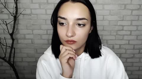 Snapshot of veryveryshygirl chatting on 12-12-24, 05:48 Ana online show from 12-12-24, 05:48