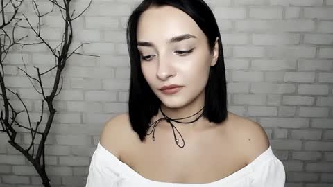 Snapshot of veryveryshygirl chatting on 12-14-24, 06:30 Ana online show from 12-14-24, 06:30