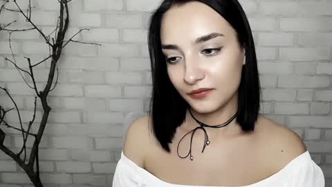 Snapshot of veryveryshygirl chatting on 12-15-24, 12:40 Ana online show from 12-15-24, 12:40