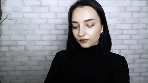 Snapshot of veryveryshygirl chatting on 12-30-24, 04:40 Ana online show from 12-30-24, 04:40