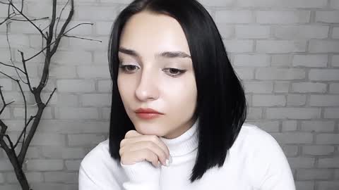 Snapshot of veryveryshygirl chatting on 01-06-25, 04:23 Ana online show from 01-06-25, 04:23