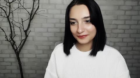 Snapshot of veryveryshygirl chatting on 01-07-25, 02:51 Ana online show from 01-07-25, 02:51