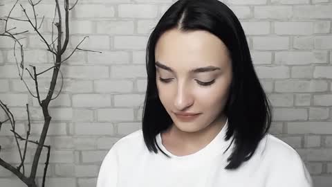 Snapshot of veryveryshygirl chatting on 01-21-25, 01:22 Ana online show from 01-21-25, 01:22