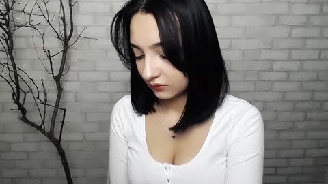 Snapshot of veryveryshygirl chatting on 01-23-25, 08:36 Ana online show from 01-23-25, 08:36