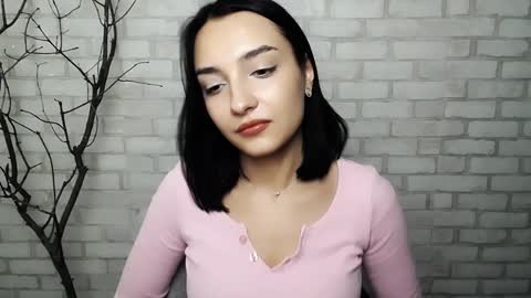 Snapshot of veryveryshygirl chatting on 01-25-25, 04:24 Ana online show from 01-25-25, 04:24