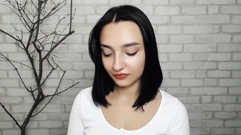 Snapshot of veryveryshygirl chatting on 02-03-25, 05:35 Ana online show from 02-03-25, 05:35