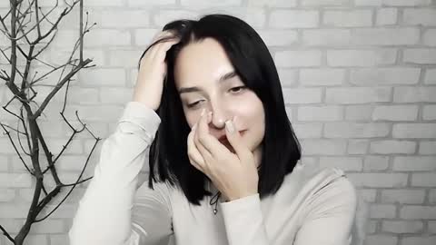 Snapshot of veryveryshygirl chatting on 02-11-25, 02:35 Ana online show from 02-11-25, 02:35