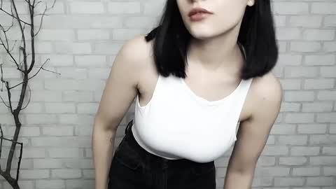 Snapshot of veryveryshygirl chatting on 02-20-25, 04:14 Ana online show from 02-20-25, 04:14