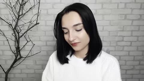 Snapshot of veryveryshygirl chatting on 02-24-25, 05:31 Ana online show from 02-24-25, 05:31