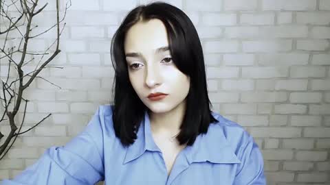 Snapshot of veryveryshygirl chatting on 02-27-25, 08:06 Ana online show from 02-27-25, 08:06