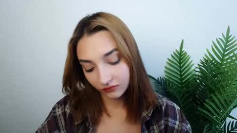 Snapshot of veryveryshygirl chatting on 09-11-25, 09:20 Ana online show from 09-11-25, 09:20