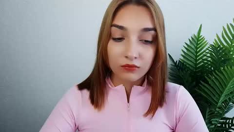 Snapshot of veryveryshygirl chatting on 09-15-25, 12:05 Ana online show from 09-15-25, 12:05