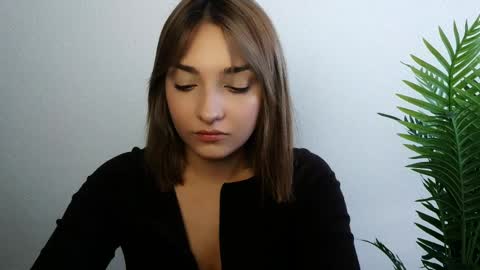 Ana online show from 05-13-26, 01:30