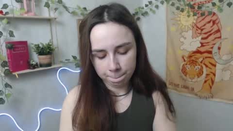 veryveryvery_shy online show from 04-13-26, 05:24