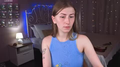 Snapshot of vespera_celeste chatting on 10-11-25, 05:39 Celeste online show from 10-11-25, 05:39