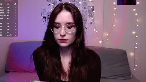 Snapshot of vetta_dey chatting on 12-20-24, 08:34 Iva online show from 12-20-24, 08:34