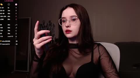 Snapshot of vetta_dey chatting on 02-24-25, 10:14 Iva online show from 02-24-25, 10:14