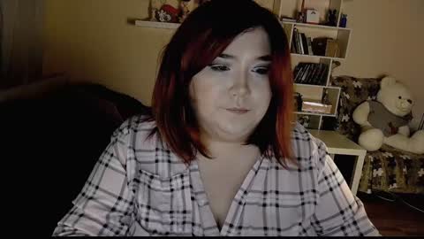 Snapshot of vi__vixen chatting on 01-14-25, 06:07 Vi Vixen online show from 01-14-25, 06:07