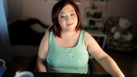 Snapshot of vi__vixen chatting on 11-05-25, 09:42 Vi Vixen online show from 11-05-25, 09:42