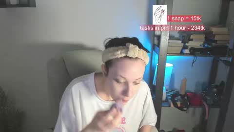 VIKA online show from 02-23-25, 09:55