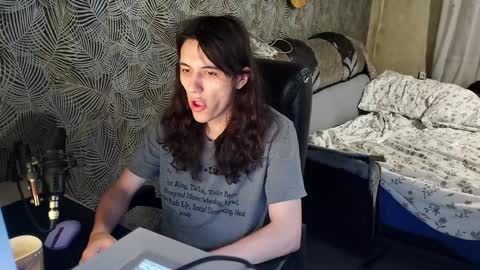 vialeras online show from 12-08-24, 01:35