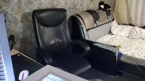 vialeras online show from 12-09-24, 02:13