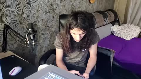 vialeras online show from 12-21-24, 01:36