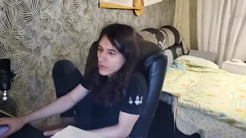 vialeras online show from 12-31-24, 02:29