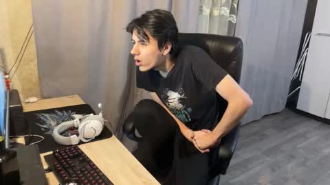 vialeras online show from 12-15-25, 09:41