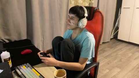 vialeras online show from 03-28-26, 03:55