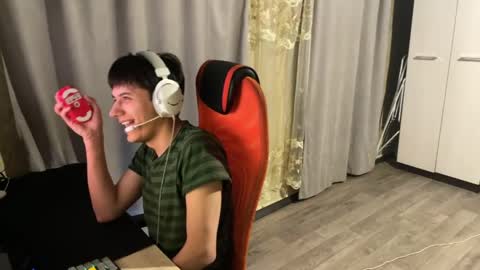 vialeras online show from 04-13-26, 05:18