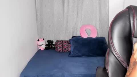 Vianka online show from 11-11-25, 04:34
