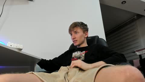 Snapshot of vibemygirl chatting on 01-16-25, 01:36 vibemygirl online show from 01-16-25, 01:36