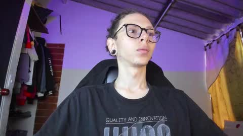 Vicent Brais online show from 02-21-26, 01:23