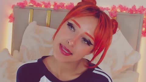 Snapshot of vicioushorse33 chatting on 10-15-25, 10:10 Sophie and Stan online show from 10-15-25, 10:10