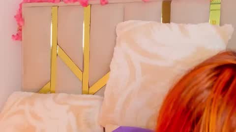 Snapshot of vicioushorse33 chatting on 10-22-25, 10:31 Sophie and Stan online show from 10-22-25, 10:31