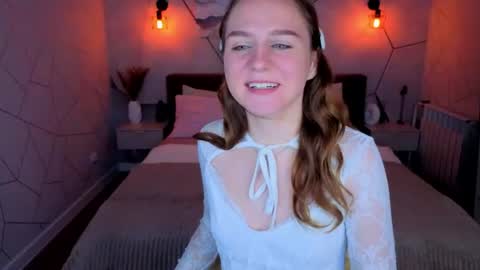 Snapshot of vicki_milles chatting on 07-20-26, 08:50 vicki_milles online show from 07-20-26, 08:50