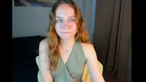Snapshot of vicki_milles chatting on 07-29-26, 12:53 vicki_milles online show from 07-29-26, 12:53