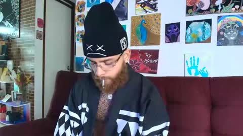 Snapshot of vickingcock7 chatting on 10-22-25, 08:03 vickingcock7 online show from 10-22-25, 08:03