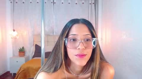 Snapshot of vicky_bass chatting on 01-30-25, 09:14 VICTORIA online show from 01-30-25, 09:14