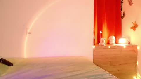 Vicky  online show from 12-27-24, 02:25